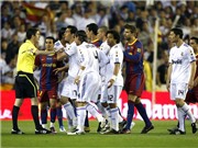 Bóng đá anh, ngoại hạng anh, lịch thi đấu euro 2012, Trọng tài bắt trận "kinh điển" là một... nhà xã hội học