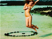 Bóng đá anh, ngoại hạng anh, lịch thi đấu euro 2012, Fan cuồng Messi nude giữa thiên nhiên