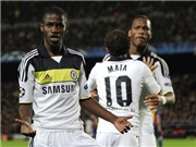 Bóng đá anh, ngoại hạng anh, lịch thi đấu euro 2012, Barca 2-2 Chelsea: Nhà vua đã băng hà!