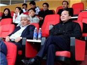 Bóng đá anh, ngoại hạng anh, lịch thi đấu euro 2012, Bầu Hiển đấu bầu Kiên: Ai thần tượng, ai không thần tượng
