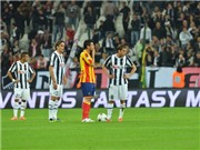 Bóng đá anh, ngoại hạng anh, lịch thi đấu euro 2012, Vòng 36 Serie A: Buffon “tặng quà” Milan, Novara xuống hạng