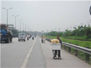 Bóng đá anh, ngoại hạng anh, lịch thi đấu euro 2012, Mưu sinh dưới "trưa hè đỏ lửa"