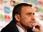 Bóng đá anh, ngoại hạng anh, lịch thi đấu euro 2012, Hướng tới Euro 2012: Paulo Bento gia hạn hợp đồng với ĐT BĐN