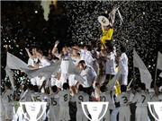 Bóng đá anh, ngoại hạng anh, lịch thi đấu euro 2012, Sắc trắng ngập tràn Bernabeu trong ngày Real Madrid đón Cúp VĐ Liga