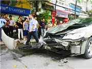 Bóng đá anh, ngoại hạng anh, lịch thi đấu euro 2012, Toàn cảnh hiện trường vụ xe điên khiến 6 người nhập viện