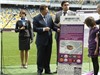 Bóng đá anh, ngoại hạng anh, lịch thi đấu euro 2012, Mẫu vé EURO 2012 được thiết kế bởi một... bé gái