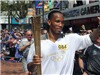 Bóng đá anh, ngoại hạng anh, lịch thi đấu euro 2012, Drogba tự hào khoảnh khắc rước đuốc Olympic